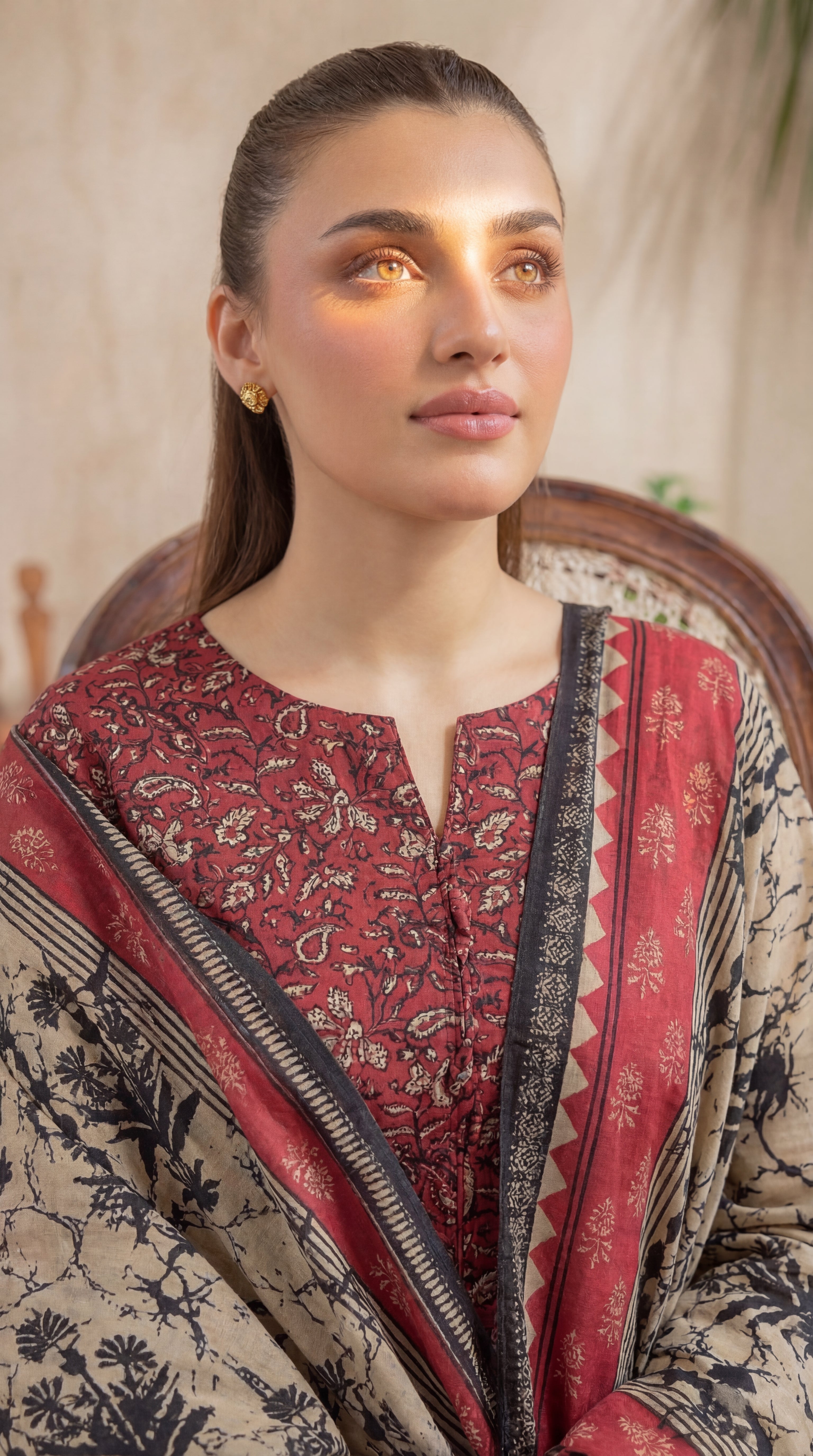 Unstitched Chikankari 3 Piece Lawn - Afreen Collection